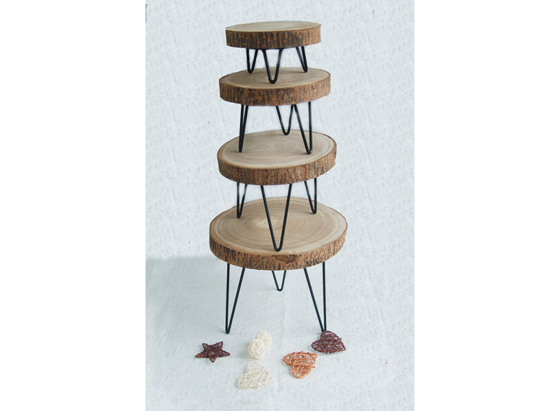 Footed solid wood pedestal stand