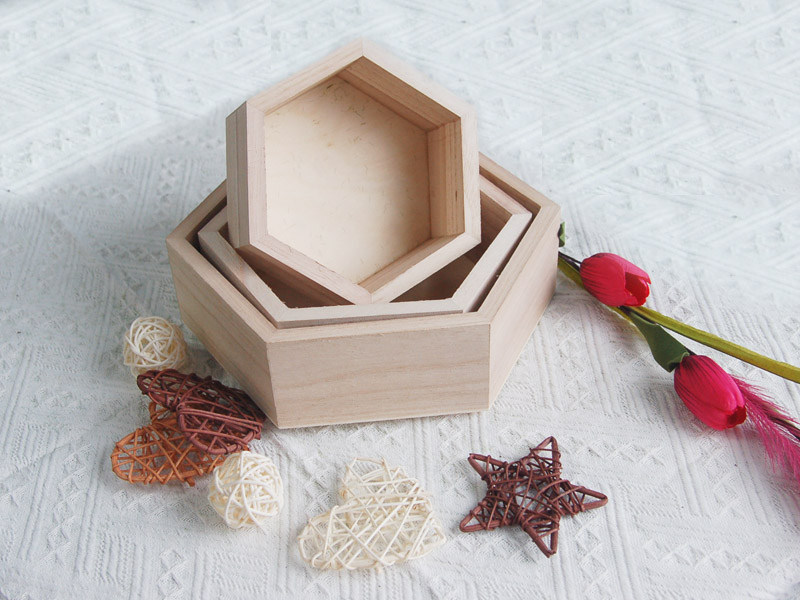 Star shape wood plate